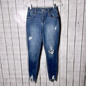 Maurices distressed high-rise jeans size XS